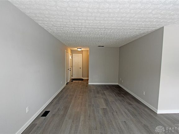 4th image of 1701 Park Ave