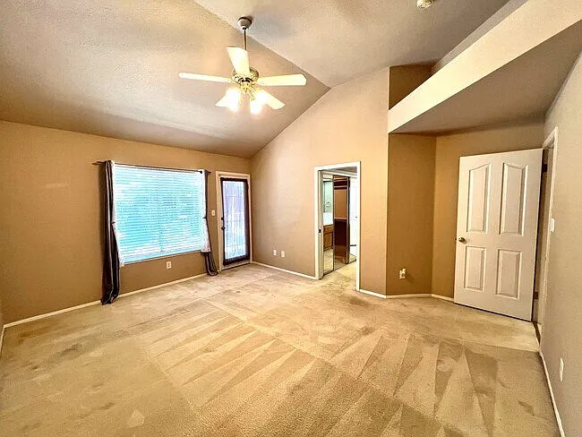 9316 Foxglen Ct — Photo 21