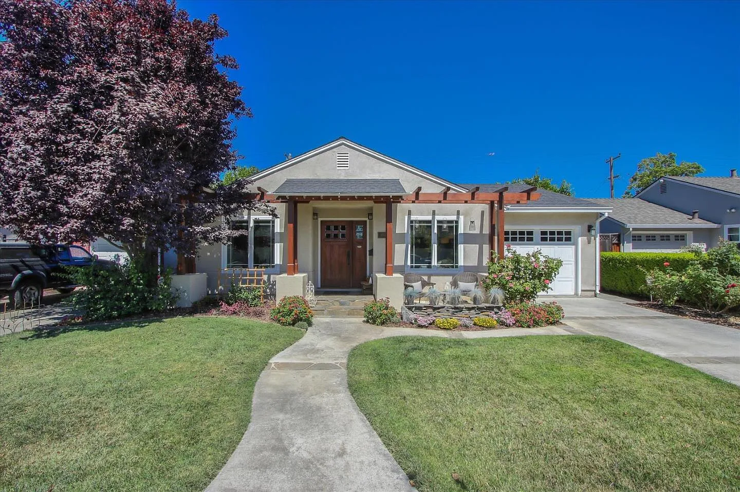 1832 Arbor Dr photo 1