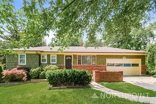 1709 Berry Rd Photo 1