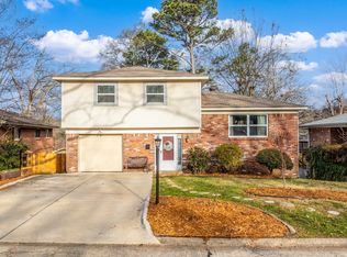 12 Tomahawk Rd, Little Rock, AR 72205