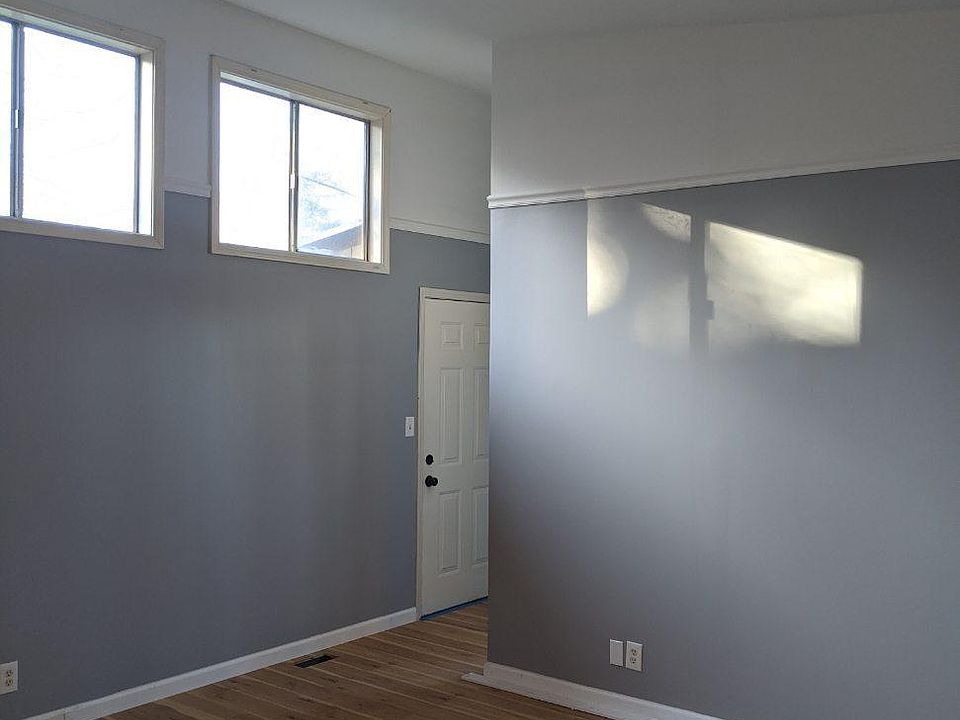 2nd image of 207 Benson Ave #2
