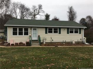 11 Rankin Ct, Uncasville, CT 06382