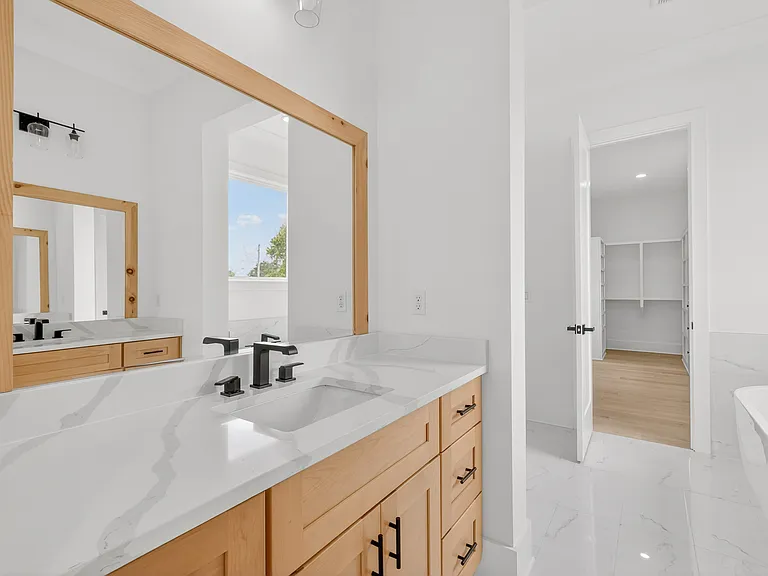 360 Rucker Rd — Photo 11