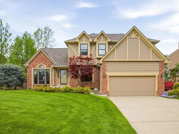 11332 S Rene St, Olathe, KS 66215