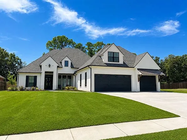 106 Grandview Terrace Dr, Youngsville, LA 70592