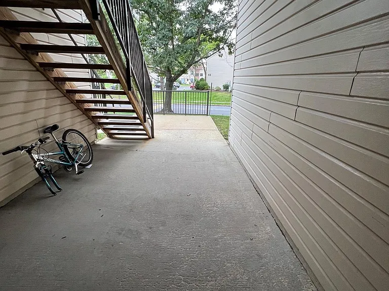 2 Rickard Ct — Photo 23