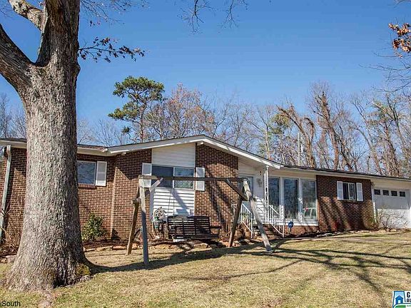 2nd image of 1412 Linda Vista Dr
