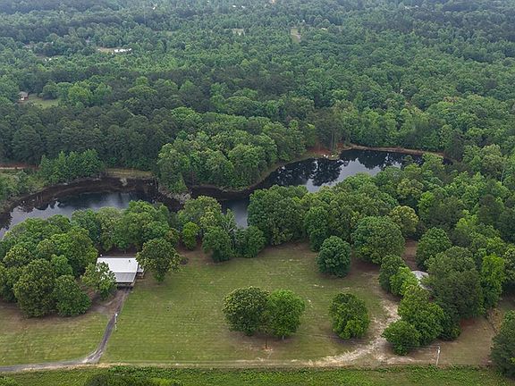 3rd image of 776 Hargrove Rd