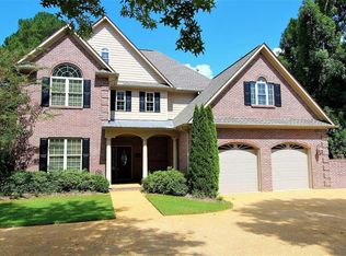 5320 Pin Oak Dr, Tupelo, MS 38801