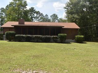 106 Doe Dr, Hopkins, SC 29061