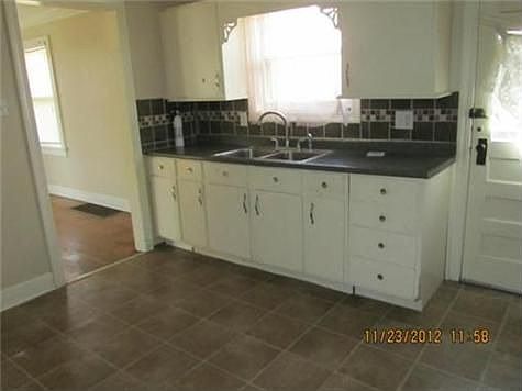 5th image of 417 N 19th St