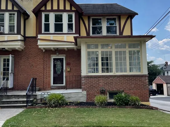306 W Freedley St, Norristown, PA 19401