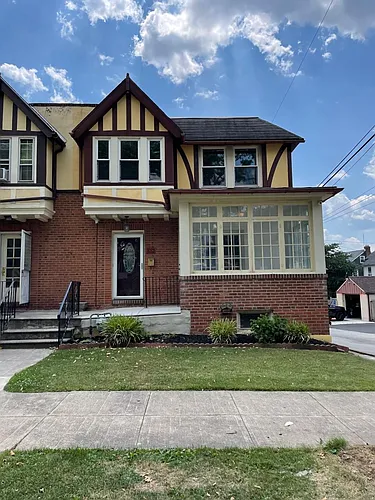 306 W Freedley St Photo 1