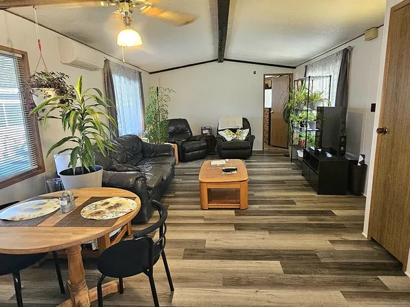 1475 Green Acres Rd Space 47, Eugene, OR 97408