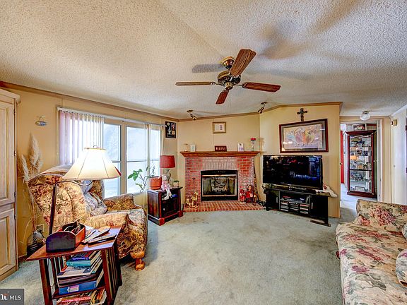 4th image of 21212 K St