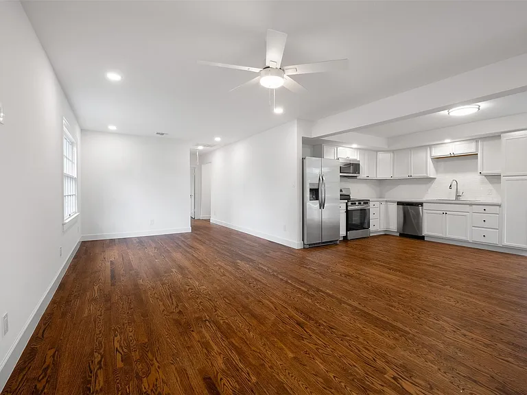 251 Foothill Rd — Photo 11