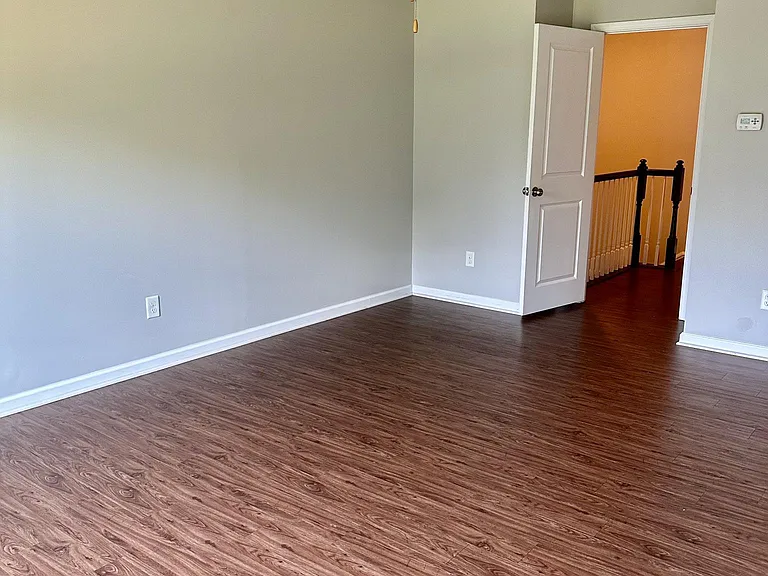 429 Christiane Way — Photo 10