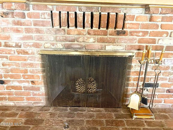 5th image of 722 E Hillcrest Dr #A
