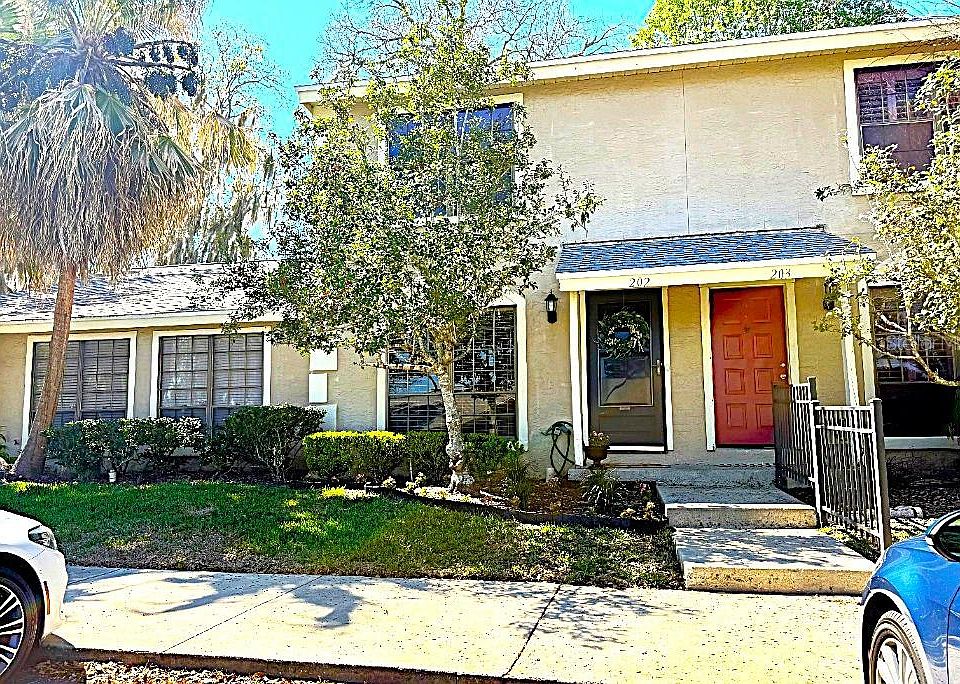 1st image of 1701 SE 24th Rd APT 202