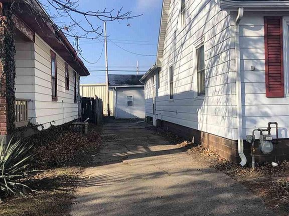 2nd image of 1725 S 26th St