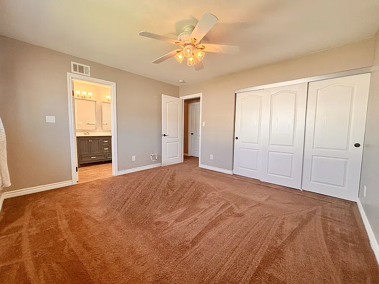 16542 Fountain Ln — Photo 32