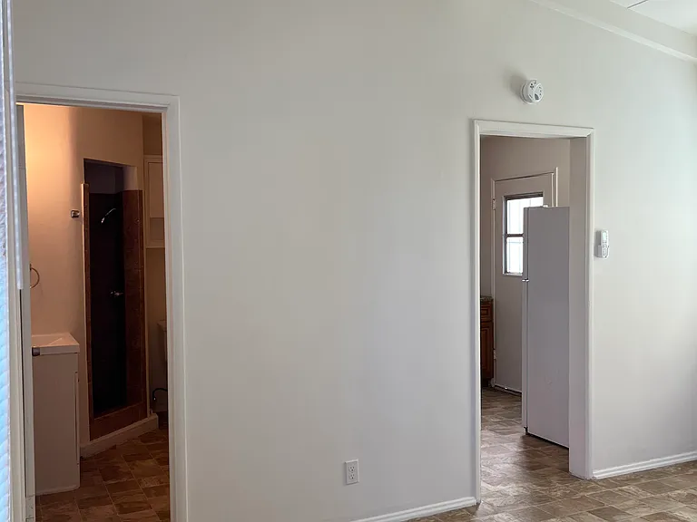 222 N Alessandro St #3 — Photo 2