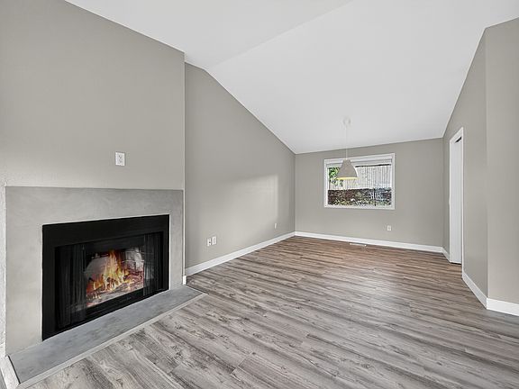 5th image of 11706 NE 98th St