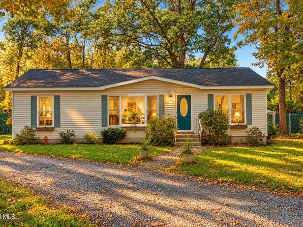 1119 NY-196, Hudson Falls, NY 12839