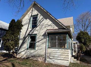 141 Bates St, Jackson, MI 49202