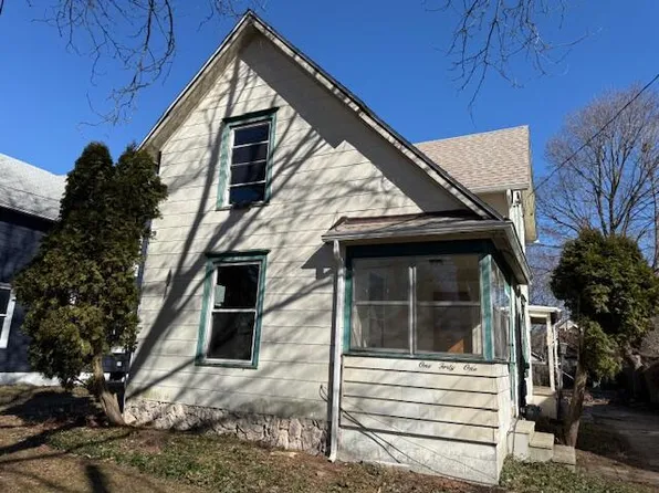 141 Bates St, Jackson, MI 49202