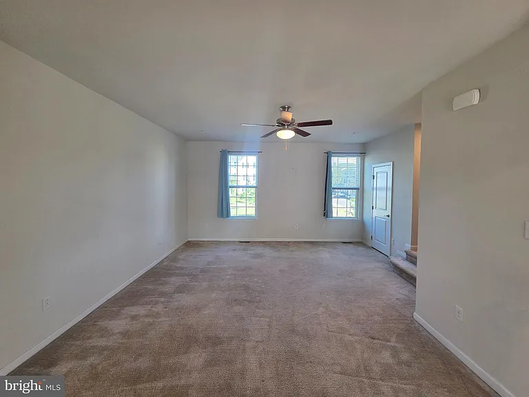 235 Compass Dr — Photo 11