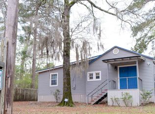 1193 Pine Island Rd, Karnack, TX 75661