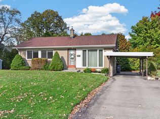226 Elmwood Cres, Milton, ON L9T1C4