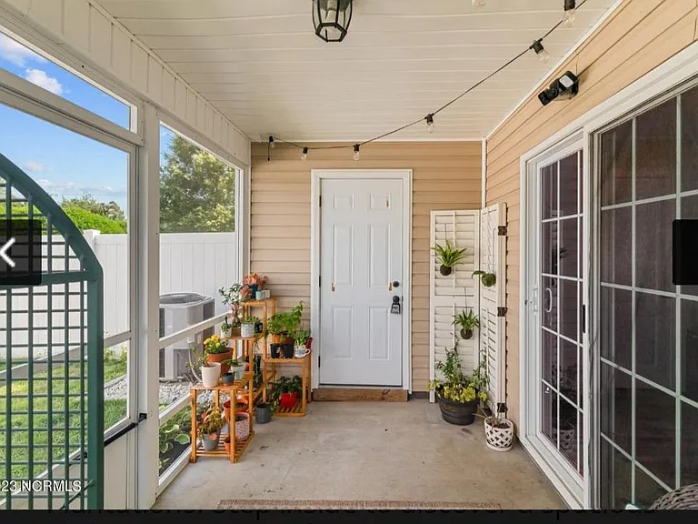 313 Glen Cannon Dr — Photo 6