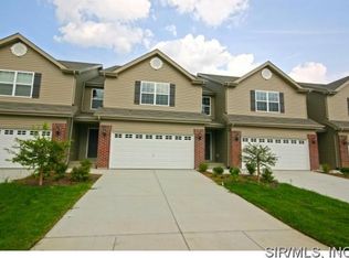 850 Harbor Woods Dr, Fairview Heights, IL 62208