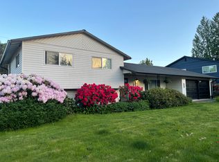 11470 SW Ridgecrest Dr, Beaverton, OR 97008