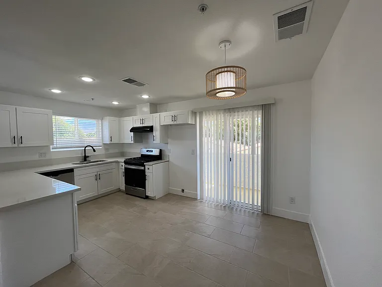 29555 Avenida La Paz #4 — Photo 14