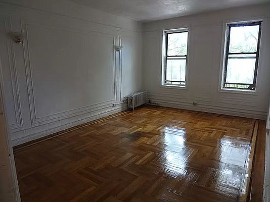 3rd image of 1274 Lafayette Ave APT 4H