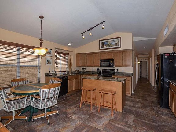 5th image of 19616 N 78th Ln