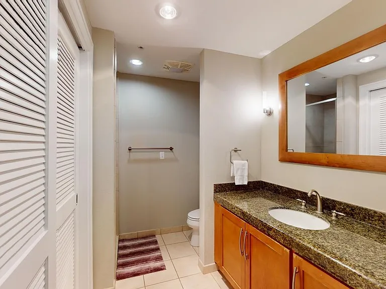 2060 Beach Blvd #1005 — Photo 16