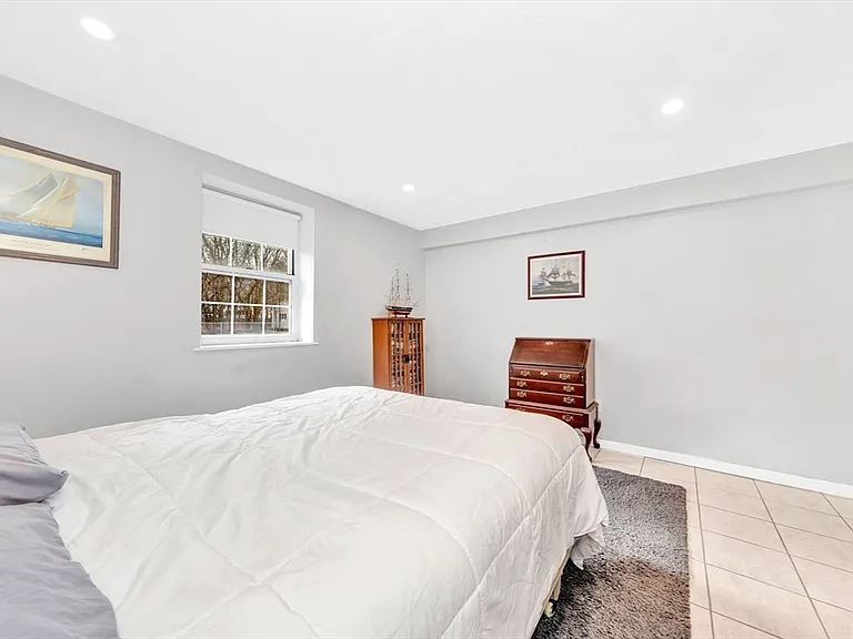 7 Colonial Village Dr #2 — Photo 15