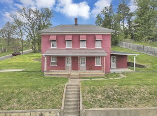 600 N Market St, Logan, OH 43138
