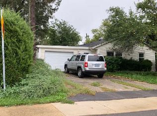 1107 Chippewa Cir, Carpentersville, IL 60110