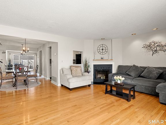 5th image of 175 South End Road #B10