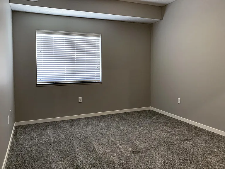 The Flats at Shadow Creek — Photo 71