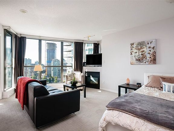 5th image of 501 Pacific St #2006