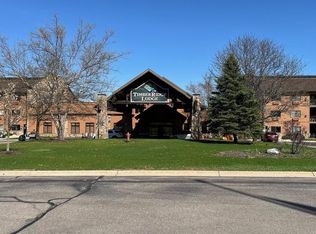 Timber Ridge Lodge, Lake Geneva, WI 53147