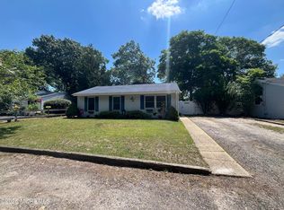 204 2nd St, Barnegat, NJ 08005