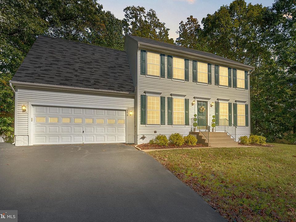 1st image of 9419 Hickory Hill Dr